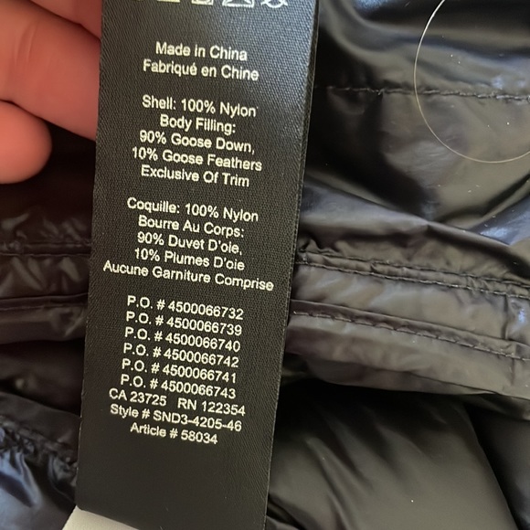 Brand new TNA Aritzia black bomber XS - Picture 7 of 7